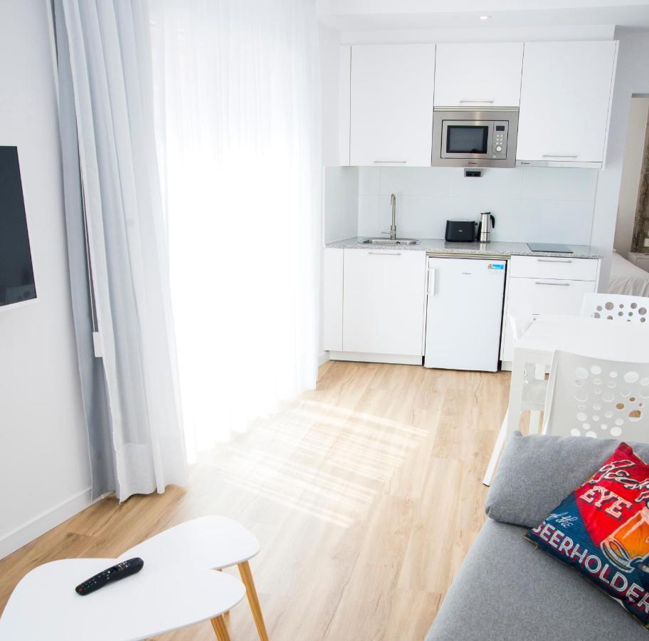 P1 O Grove Centro Puerto Appartement Buitenkant foto